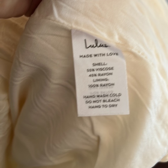 NWT Lulu’s Always the Sweetest Cream Jacquard Ruffled Mini Dress size Med - Picture 6 of 7